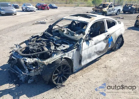 2015 BMW M4 z USA, uszkodzony, nr VIN WBS3R9C55FK332505